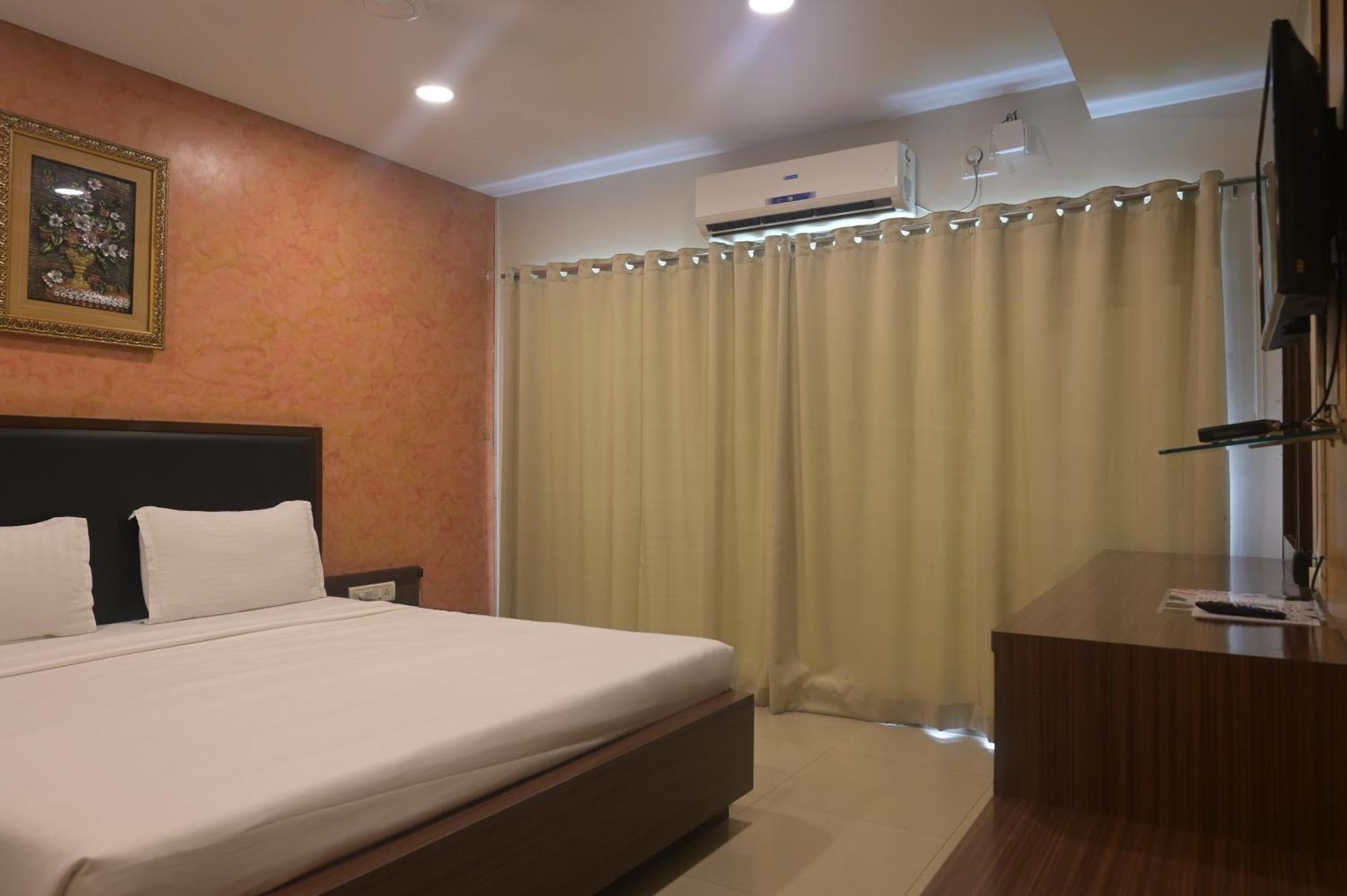 The Wave International Resort Bundu Exterior photo